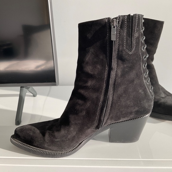 Barbara Bui black suede western lace-back boot size 39/9 - Picture 7 of 7